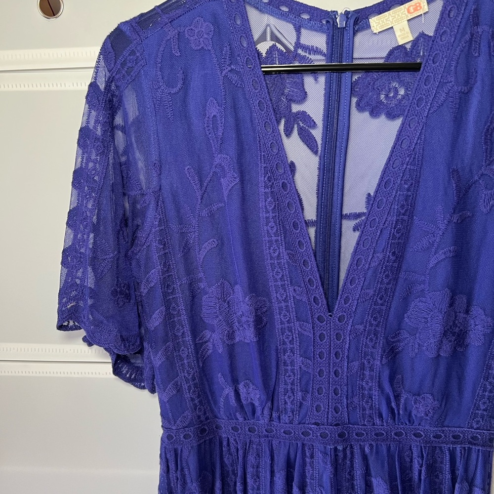 Dress - Picture 2 of 4